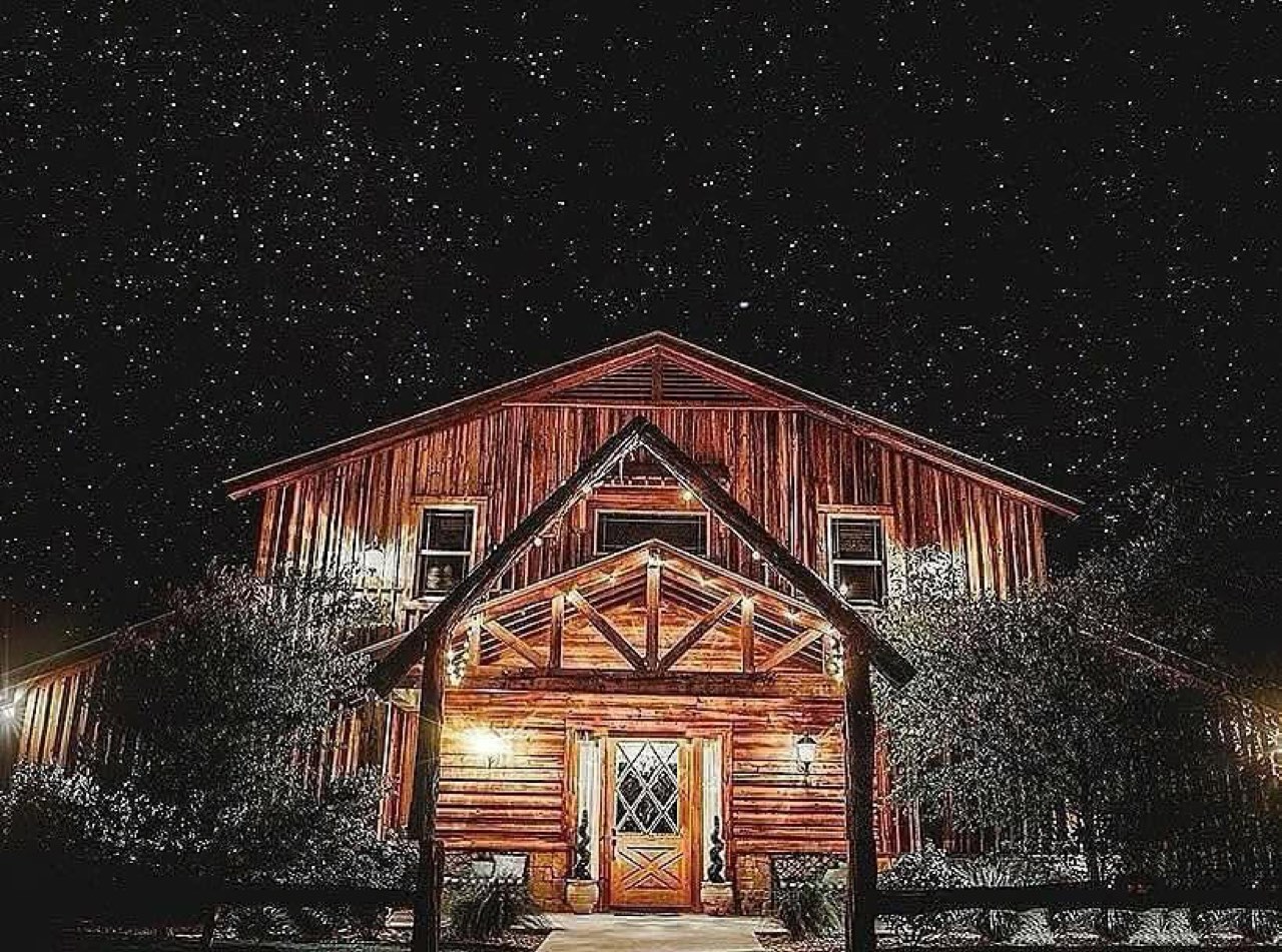 Diamond H3 Ranch barn reception, photo 14