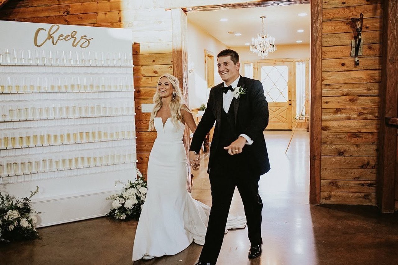 Diamond H3 Ranch barn reception, photo 27