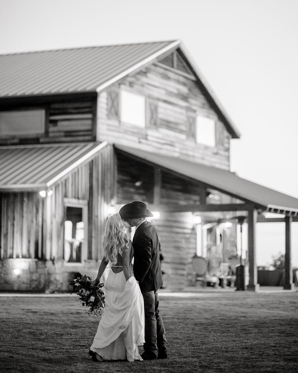 Diamond H3 Ranch barn reception, photo 34