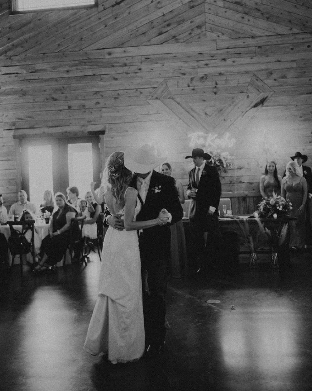 Diamond H3 Ranch barn reception, photo 46