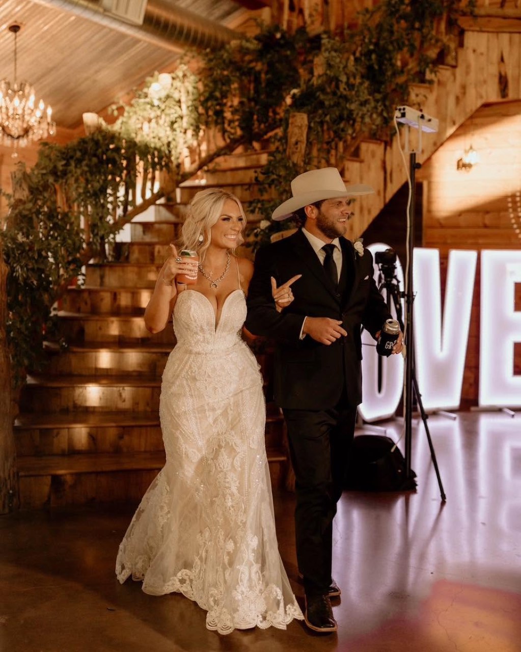 Diamond H3 Ranch barn reception, photo 53