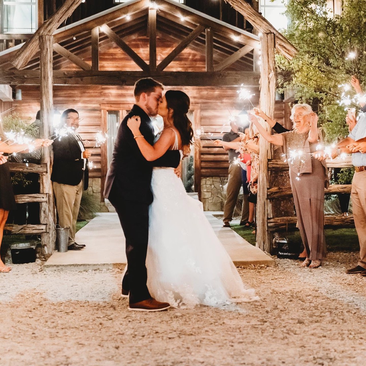 Diamond H3 Ranch barn reception, photo 64