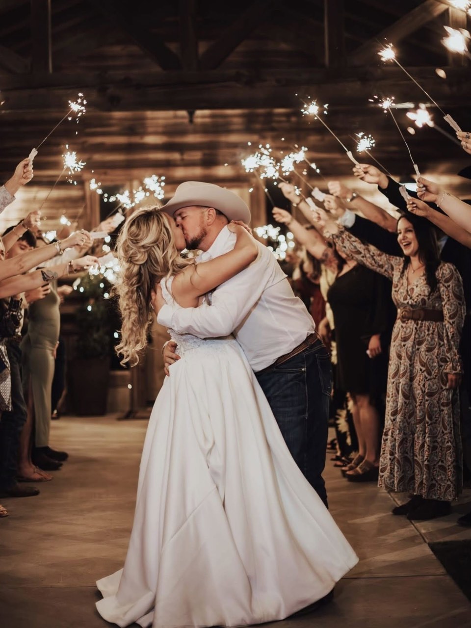 Diamond H3 Ranch barn reception, photo 89