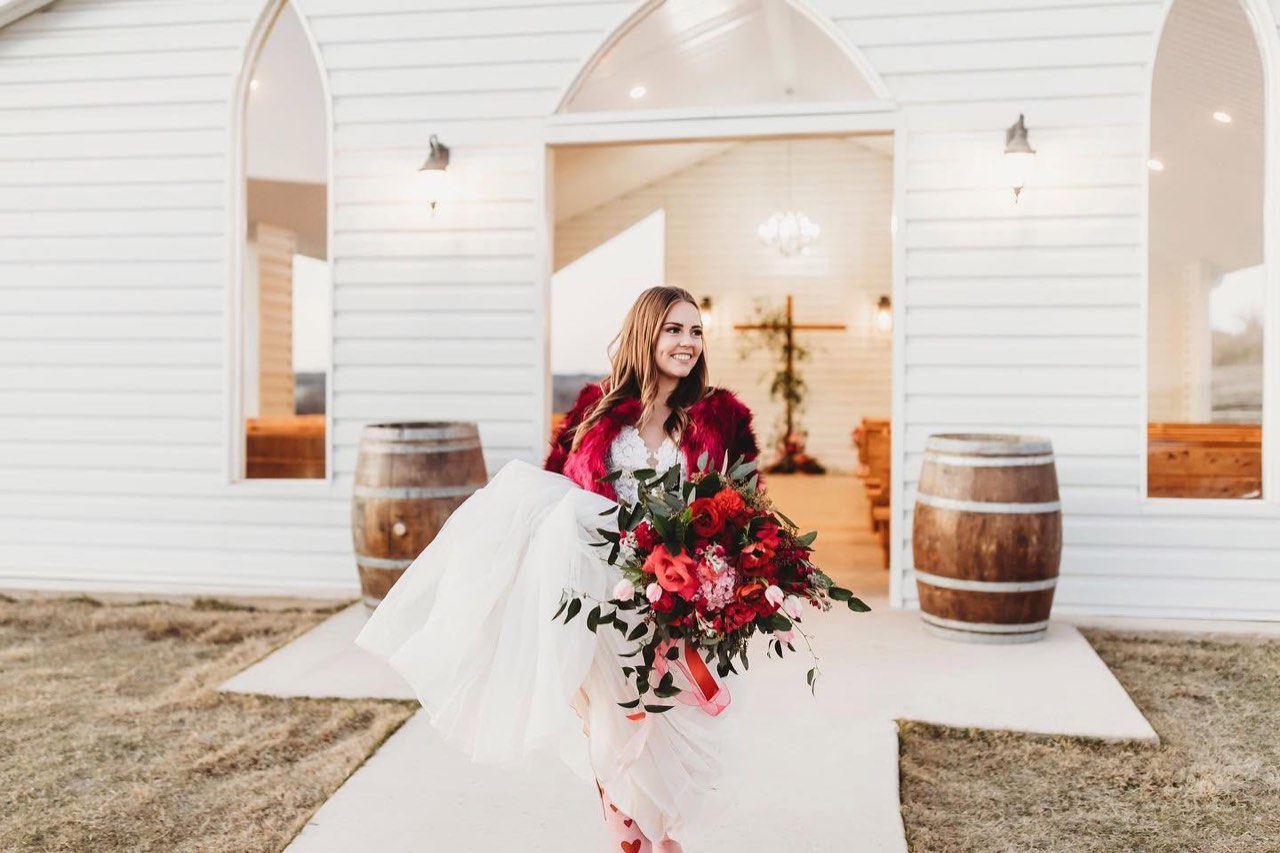 Diamond H3 Ranch open-air chapel wedding, photo 14