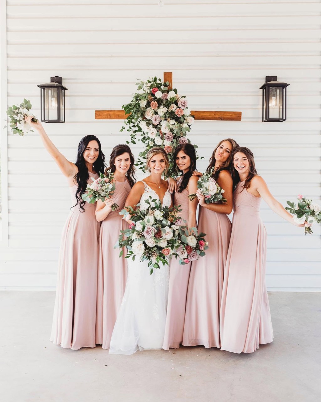 Diamond H3 Ranch open-air chapel wedding, photo 17
