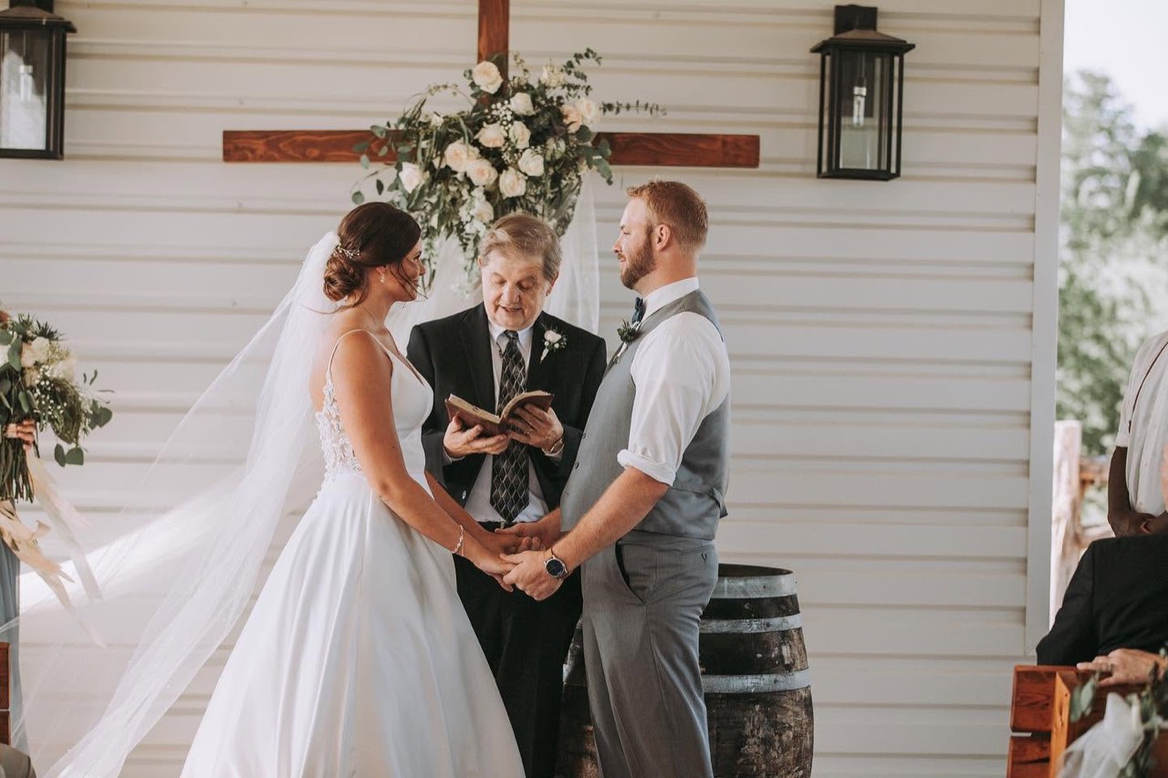 Diamond H3 Ranch open-air chapel wedding, photo 20