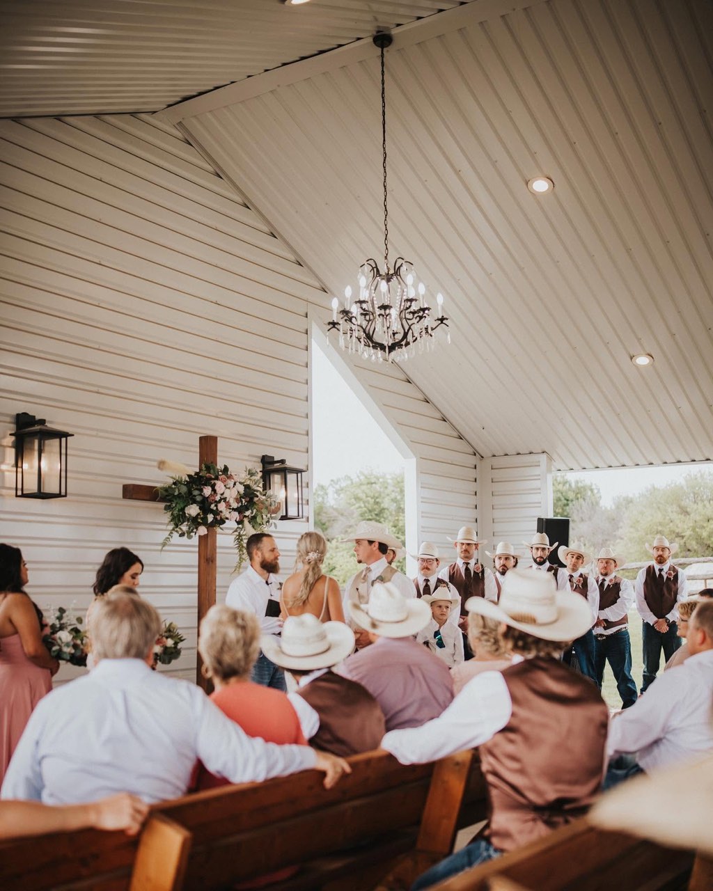 Diamond H3 Ranch open-air chapel wedding, photo 23