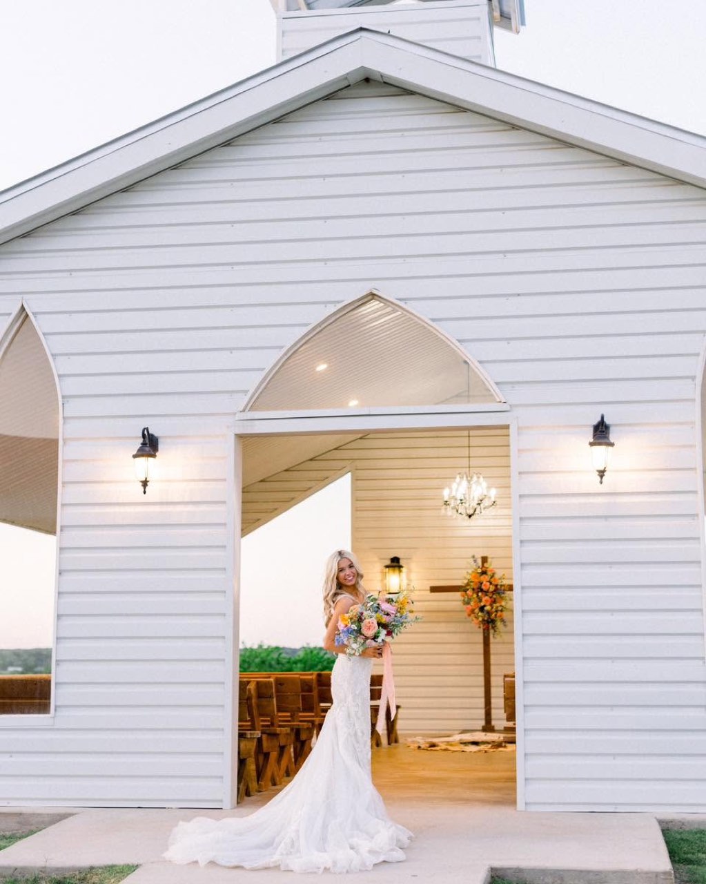 Diamond H3 Ranch open-air chapel wedding, photo 39