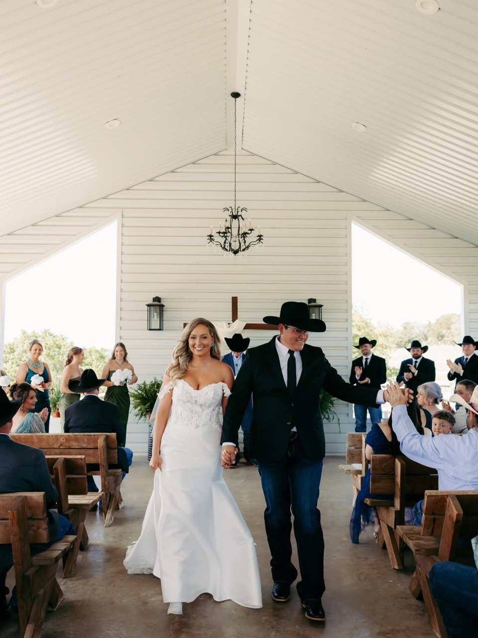 Diamond H3 Ranch open-air chapel wedding, photo 67