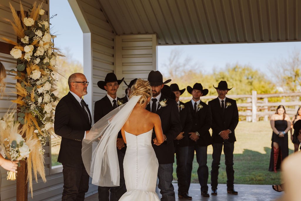 Emma & Kadin at Diamond H3 Ranch, photo 8