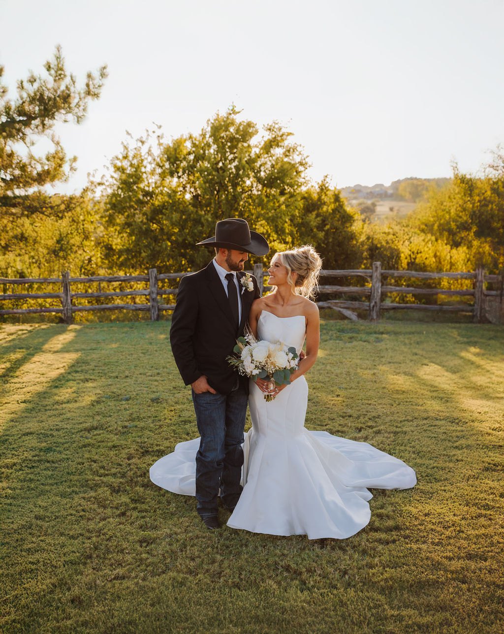 Emma & Kadin, a wedding at Diamond H3 Ranch