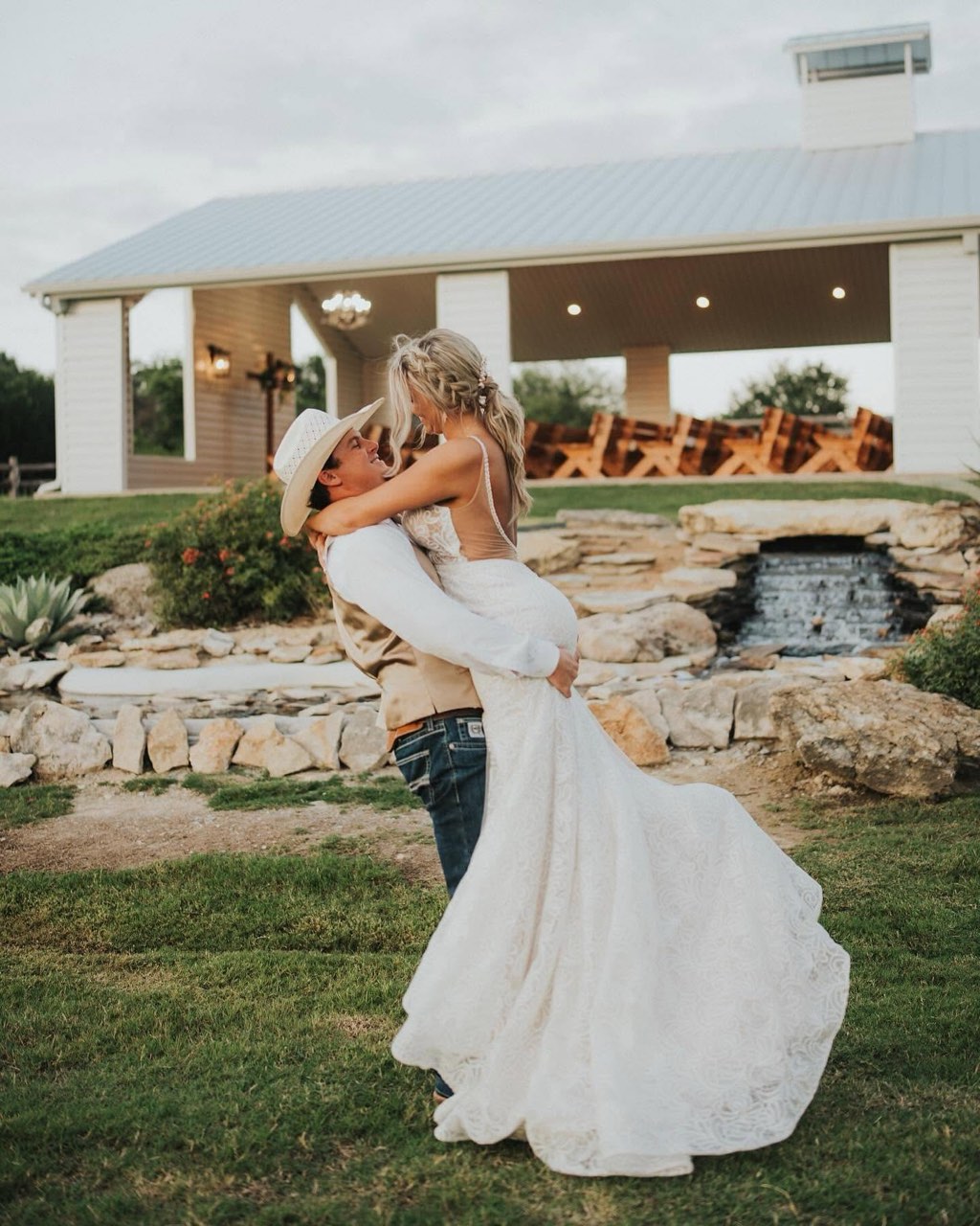 Diamond H3 Ranch wedding, photo 19